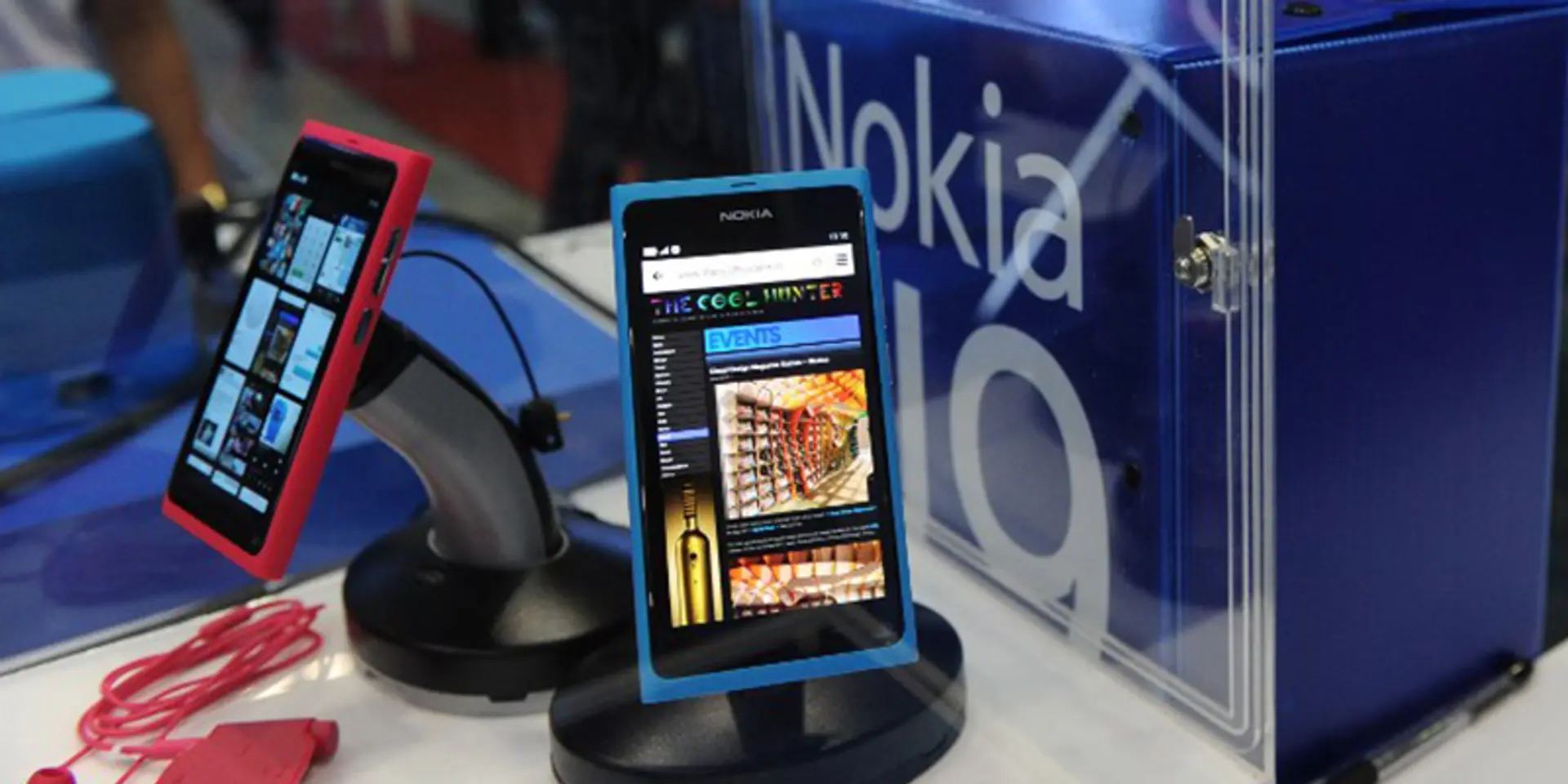 Are we about to fall in love with tablets again?