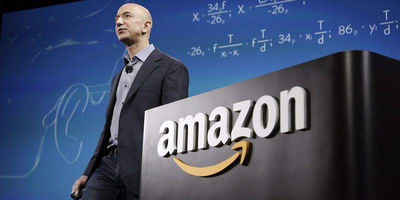 Following big Prime Day sales, Amazon hits $900 B valuation as it closes in on Apple
