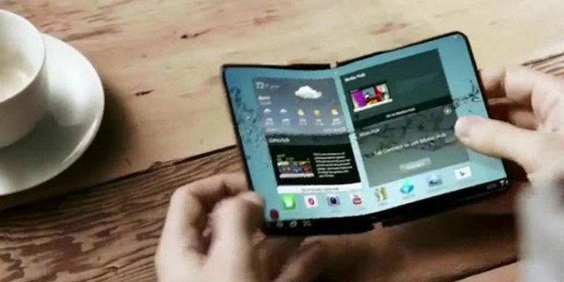 Samsung's foldable phone that slips into the pocket to be launched by 2017