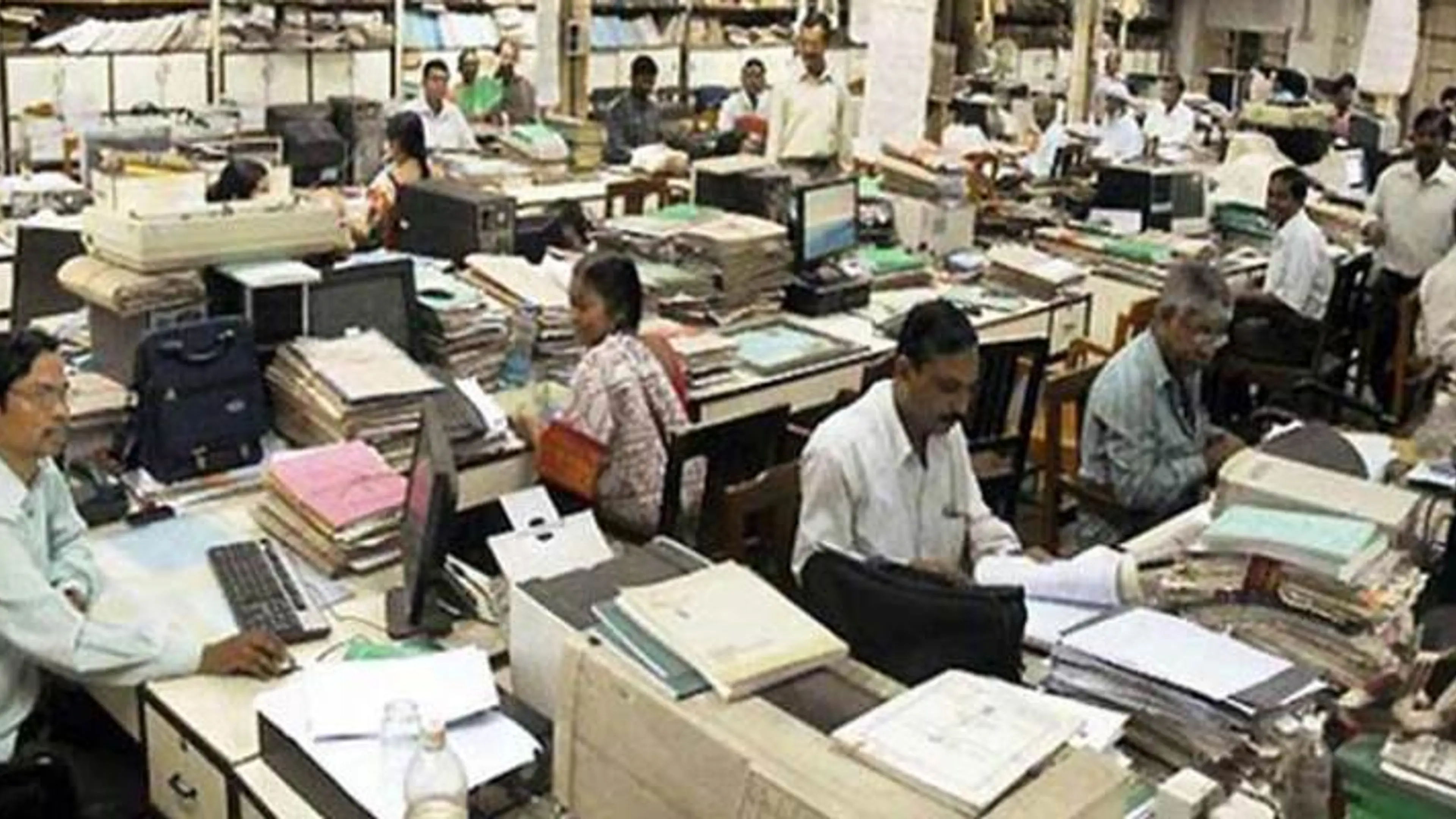 7th Pay Commission is here! Central govt employees to receive pay hike from next month