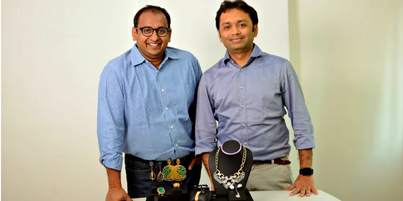 Kapil Hetamsaria (Left) and Runit Shah (Right), Co-Founders, VelvetCase.com