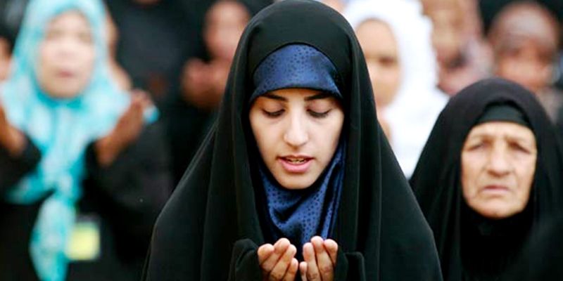 In a historic move, Idgah Grounds of Lucknow opened for women to offer namaz on Eid
