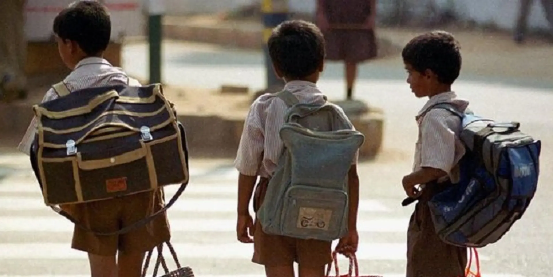 CBSE orders schools to eliminate homework and school bags for classes I and II