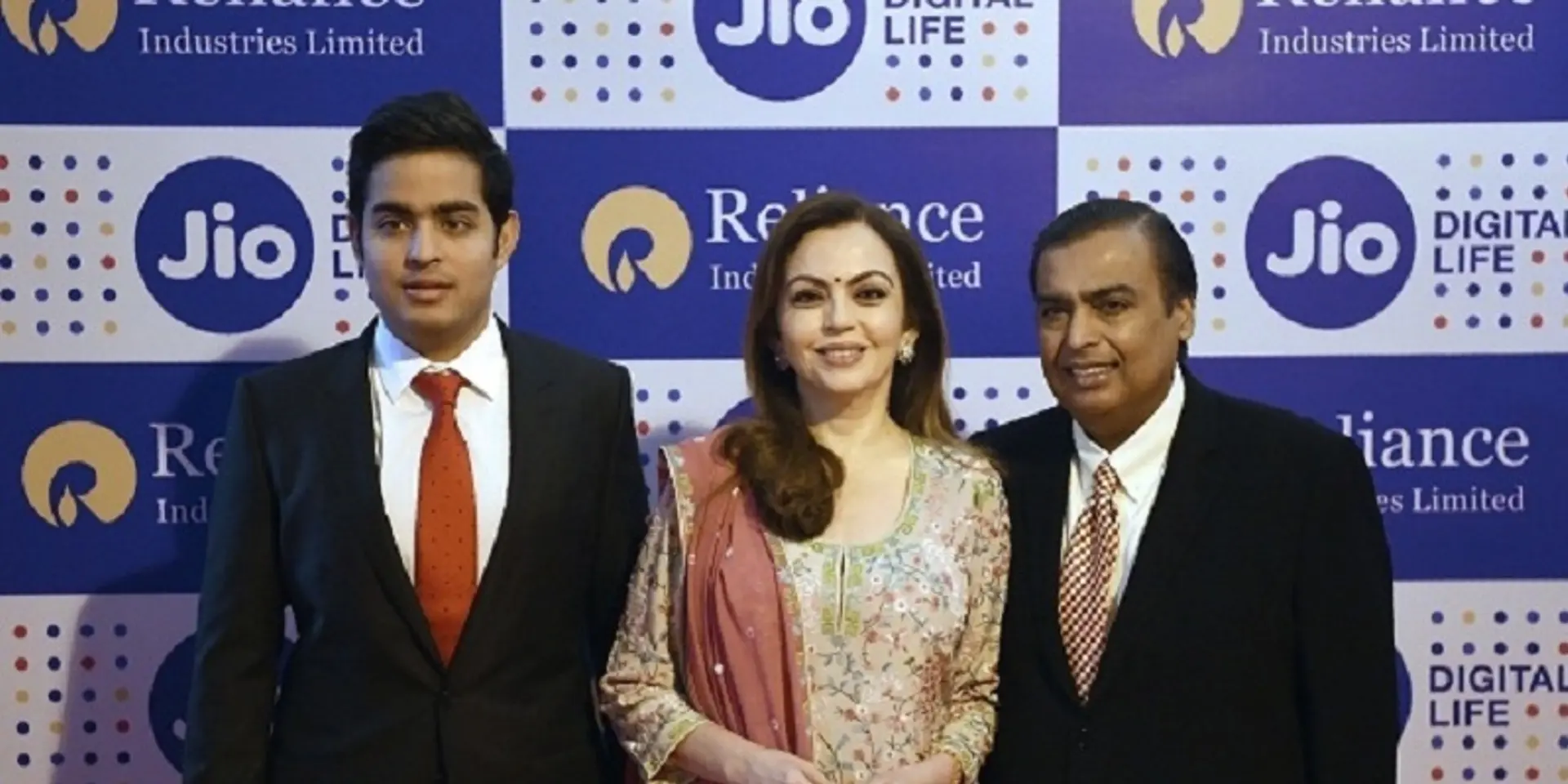 Reliance Jio sets aside Rs 5,000 crore venture capital fund for startups