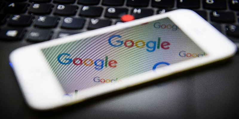 Google faces inquiry over location data collection