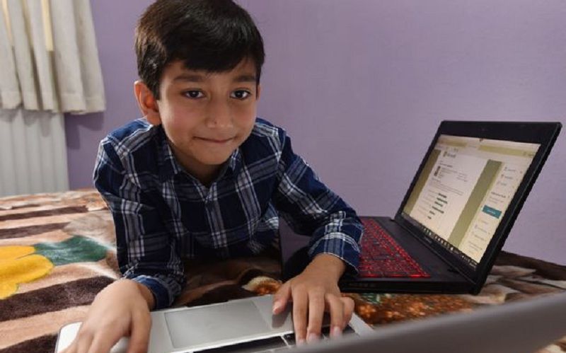 Meet the 7-yr-old British Pakistani who is world’s youngest computer programmer