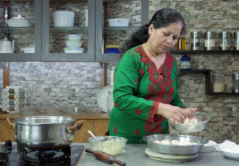 Dhokla cake Recipe by Nisha Mehta - Cookpad