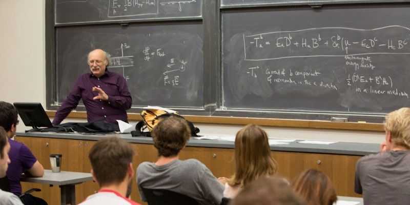 This Princeton professor celebrated his Nobel Prize win by teaching his class