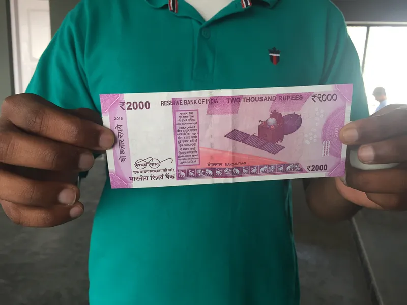 2000b