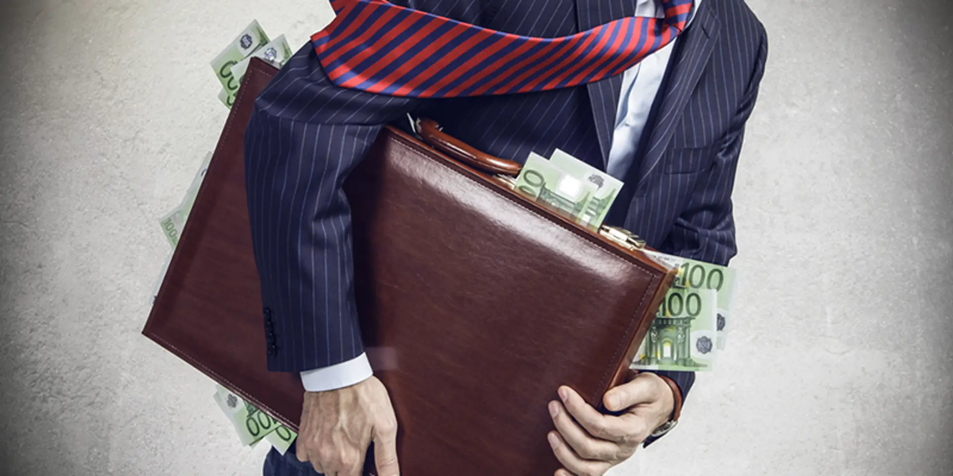5 of the highest grossing corruption scams that shaped the presence of black money in India