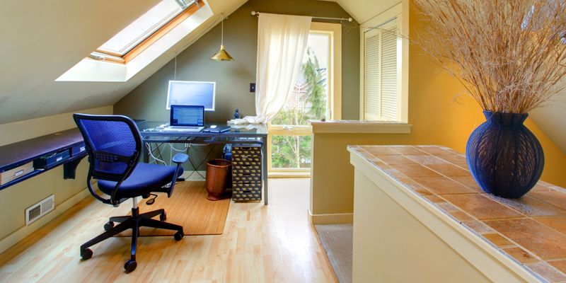 4 helpful tips to create the perfect home office
