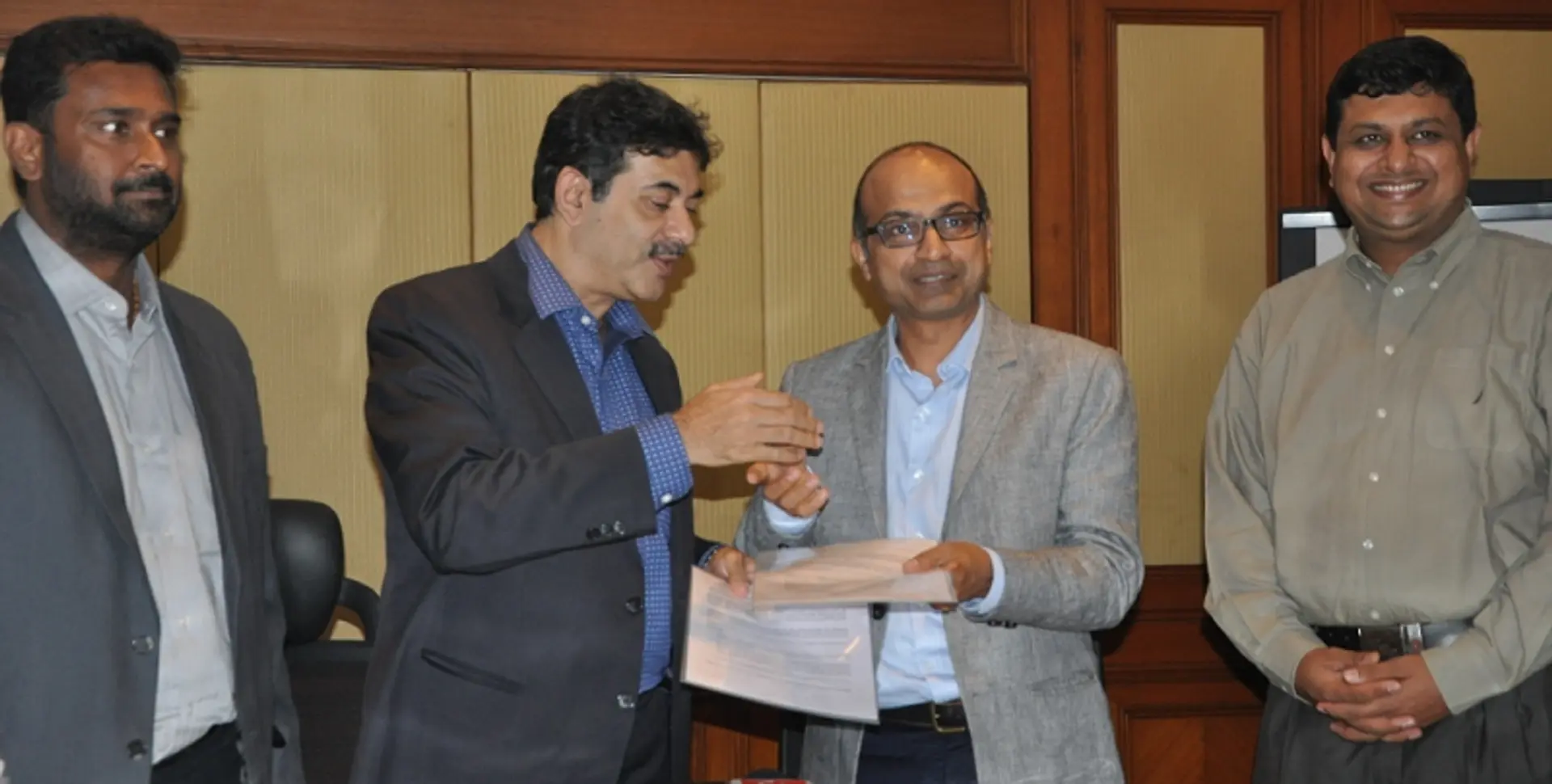 Microsoft R&D head says there are so many uses cases for India to go digital