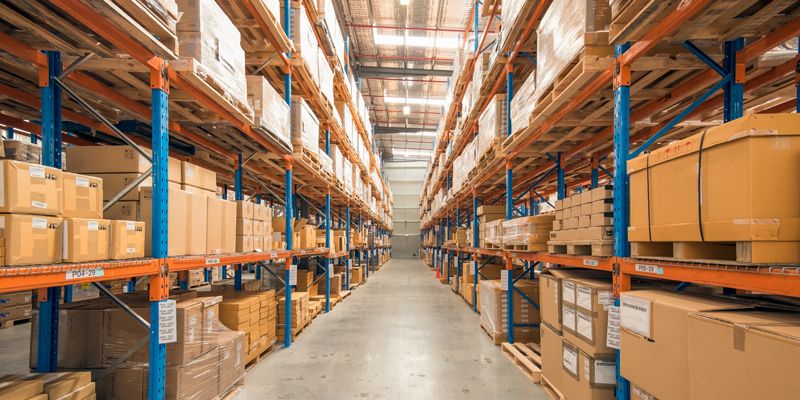 Demystifying the inventory-led and marketplace e-commerce models