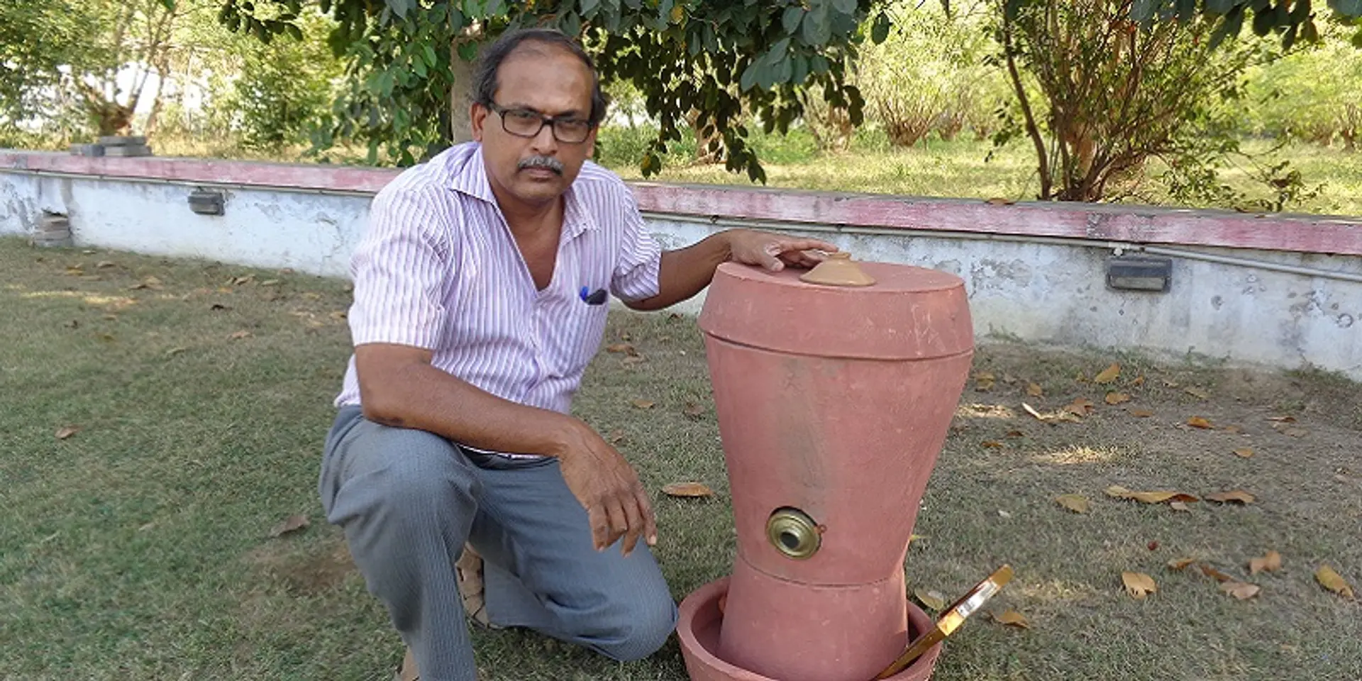 3 highlights about Shyam Sunder Bedekar’s Rs 2.5 sanitary pad and incinerator social enterprise
