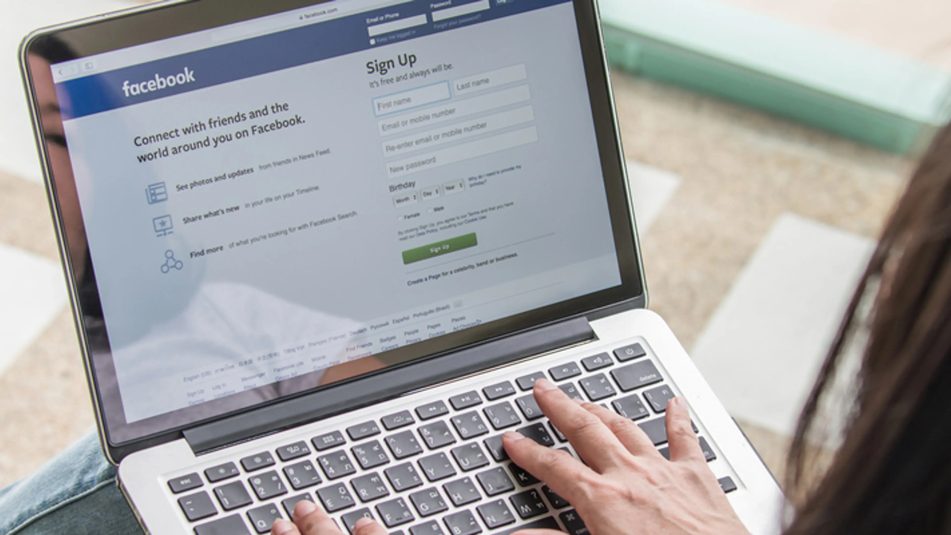 Protect Your Facebook Profile Online
