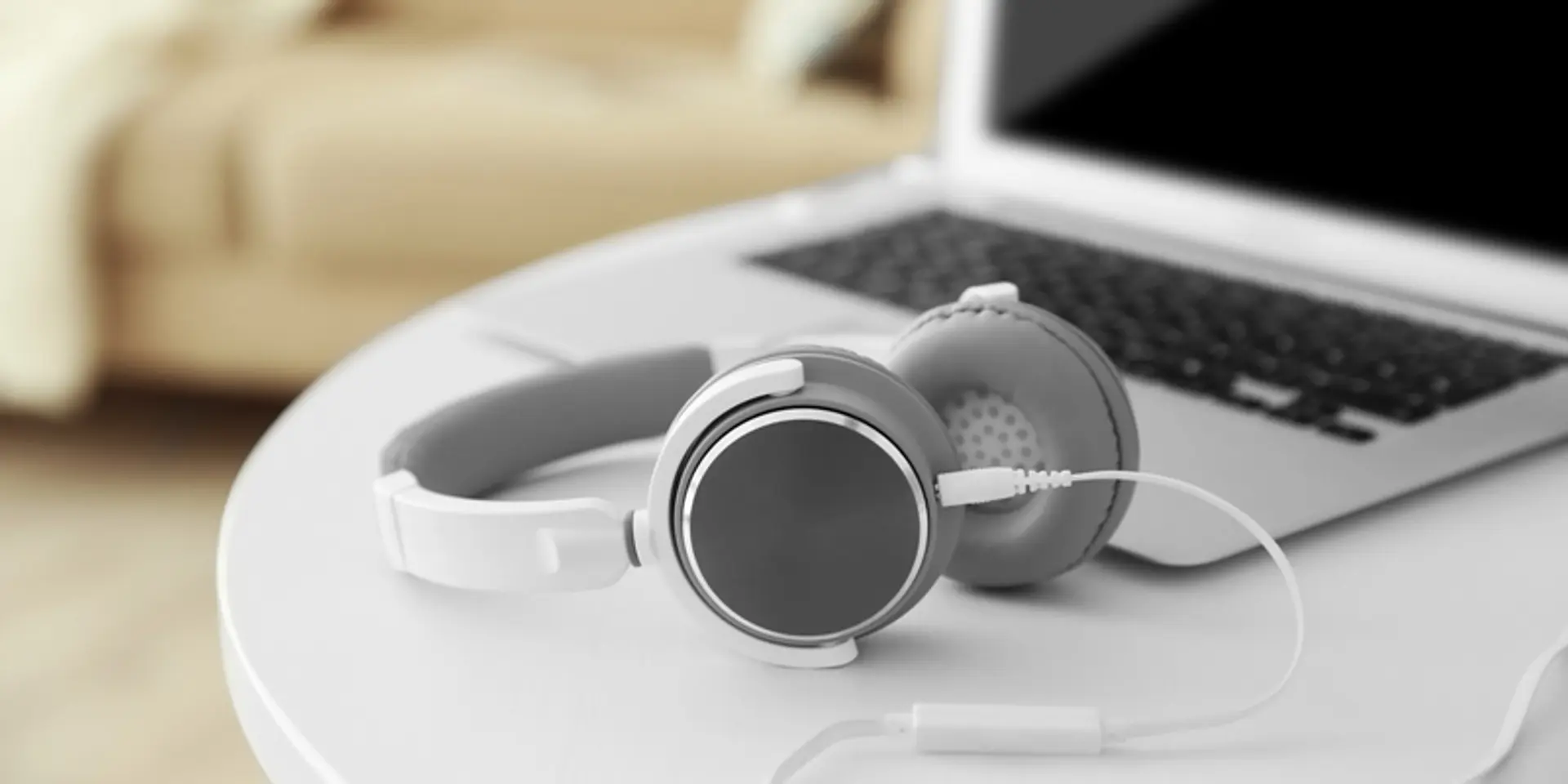 How listening to music at work makes you productive