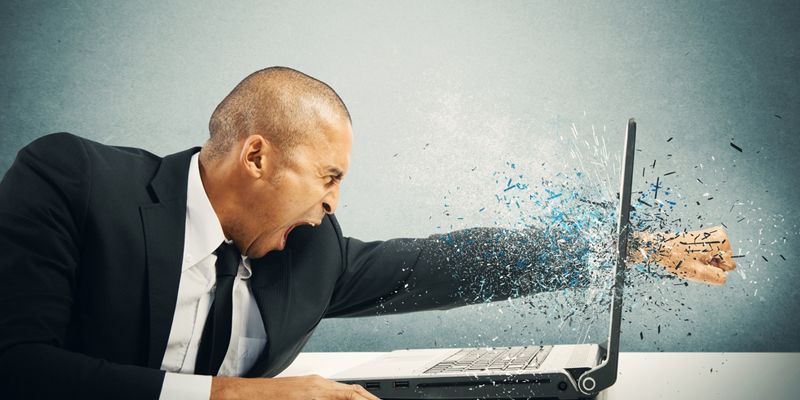 5 signs of an aggressive employee