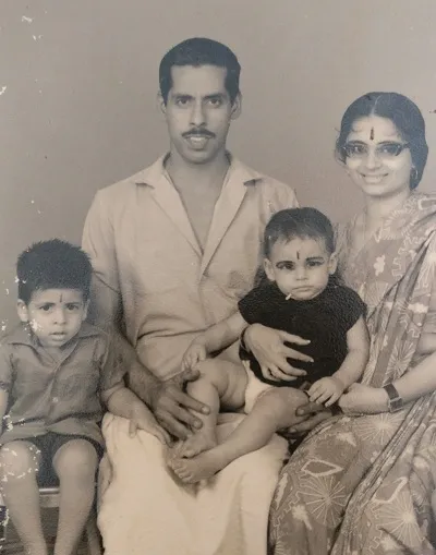 1-pramod-with-parents-n-brother-baby