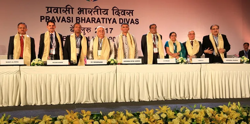 RV Deshapande, Priyank Kharge, Krishna Byre Gowda along with other dignataries