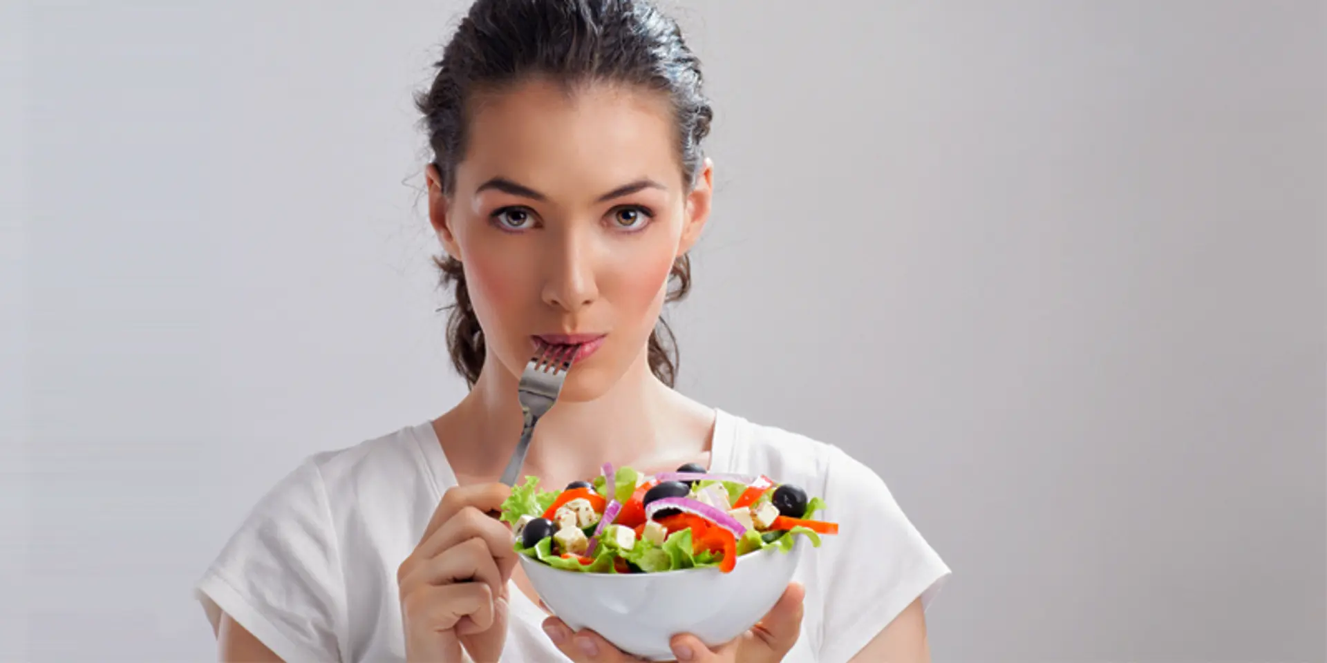 Alkalise and eat raw to become a complete yogi