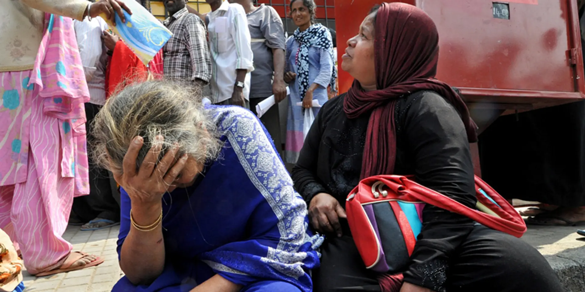 Bengaluru photographer captures heart-wrenching tale of demonetisation