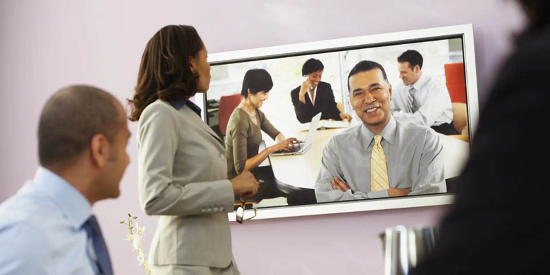 4 easy steps to make your remote team a success story