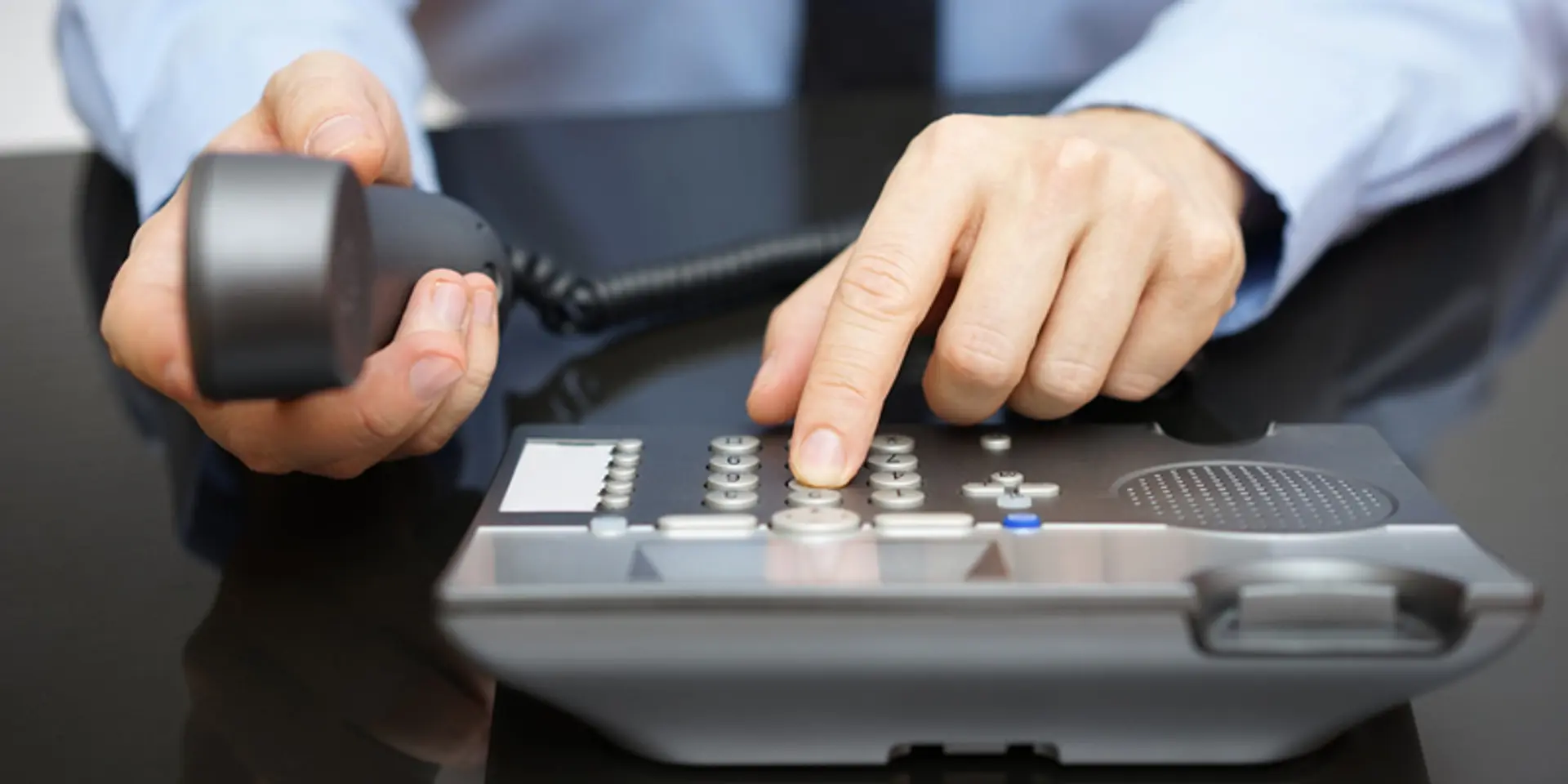 The art of winning customers through follow-ups