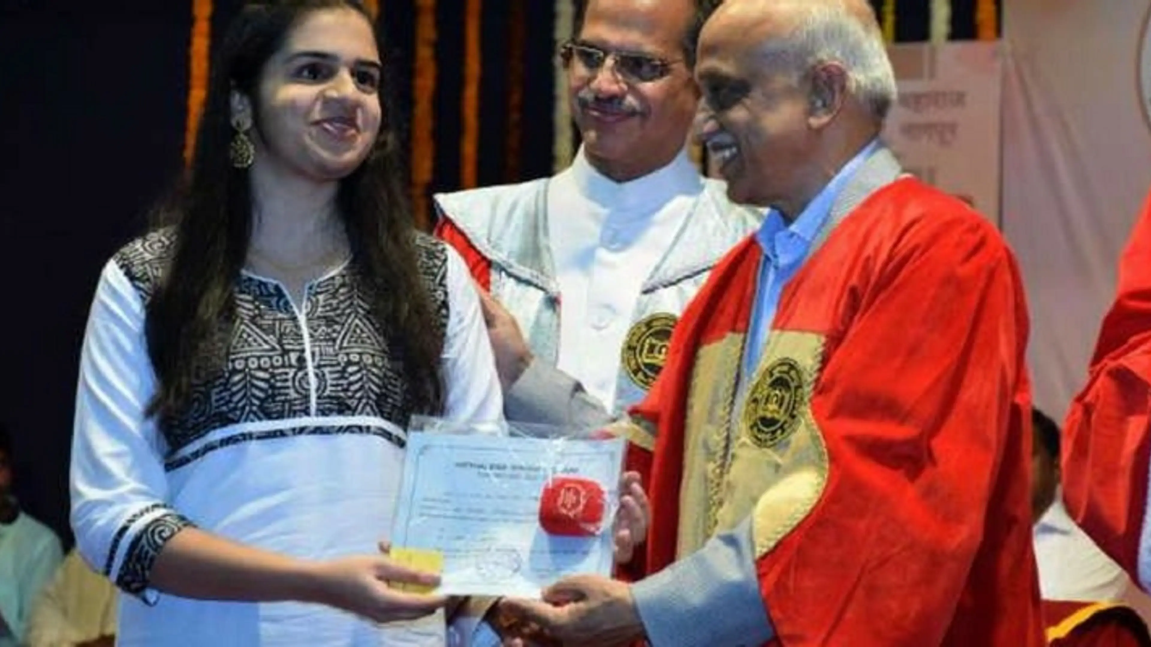 Bhakti Ghatole, an IAS aspirant who lost her eyesight at 9, wins gold ...