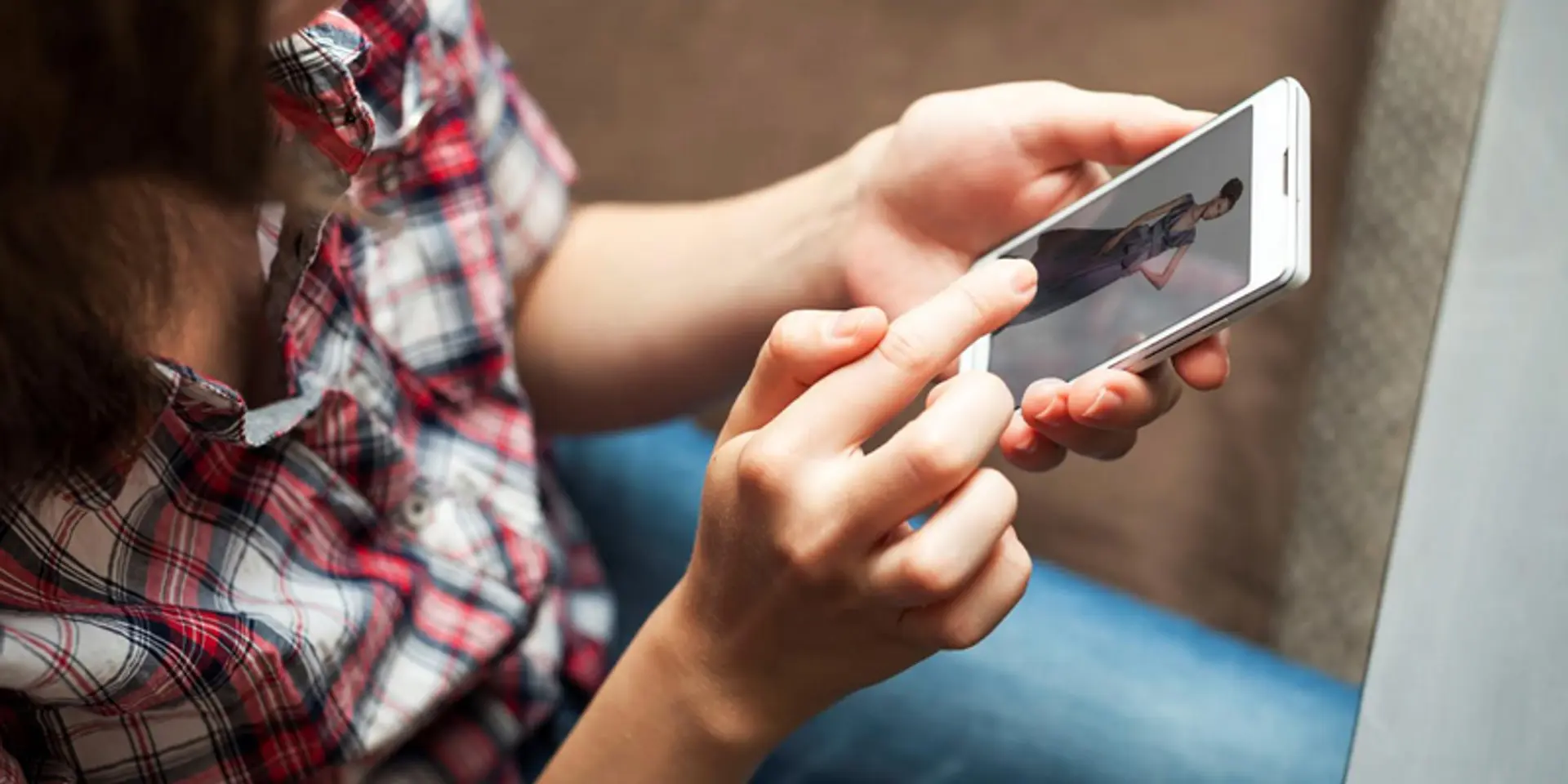 Digital will influence $30 billion of consumer spending on fashion online by 2020: BCG & Facebook report