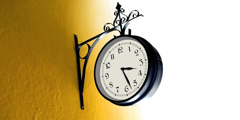 7 tips to stay productive during Daylight Savings Time (DST), according to a sleep expert
