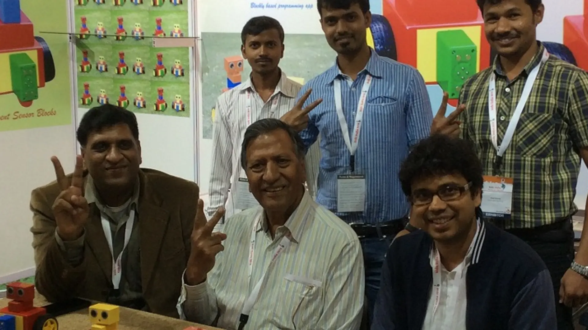 iBlocks engineers design robots that can teach kids to dream