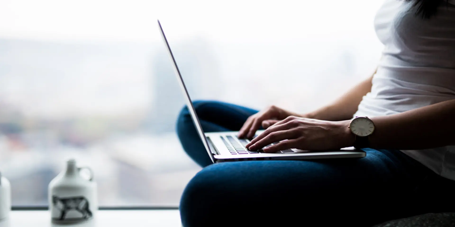 Why and how large businesses should ask their employees to start blogging