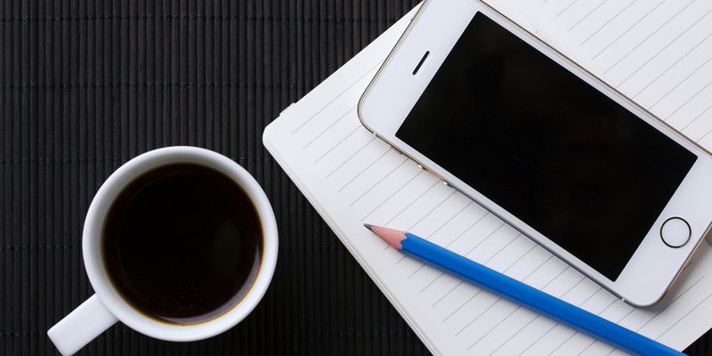 Are smartphones better than paper planners for note-taking?