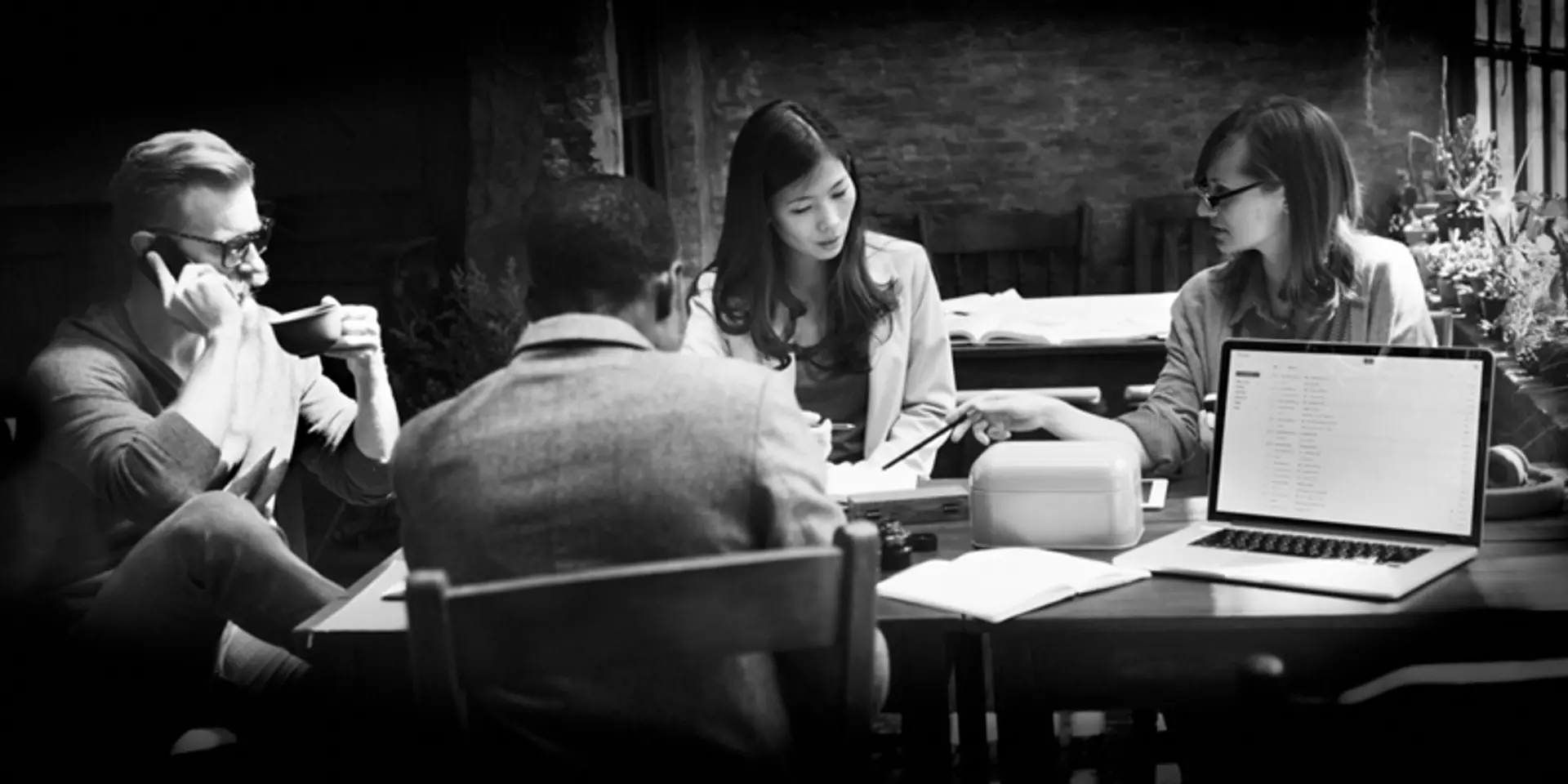 6 financial mistakes small businesses and early startups should avoid