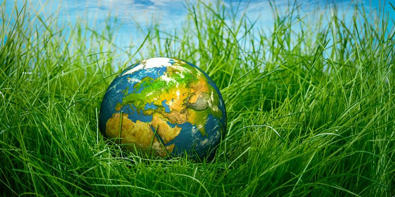 “You carry Mother Earth within you” – 100 quotes and proverbs on Earth Day