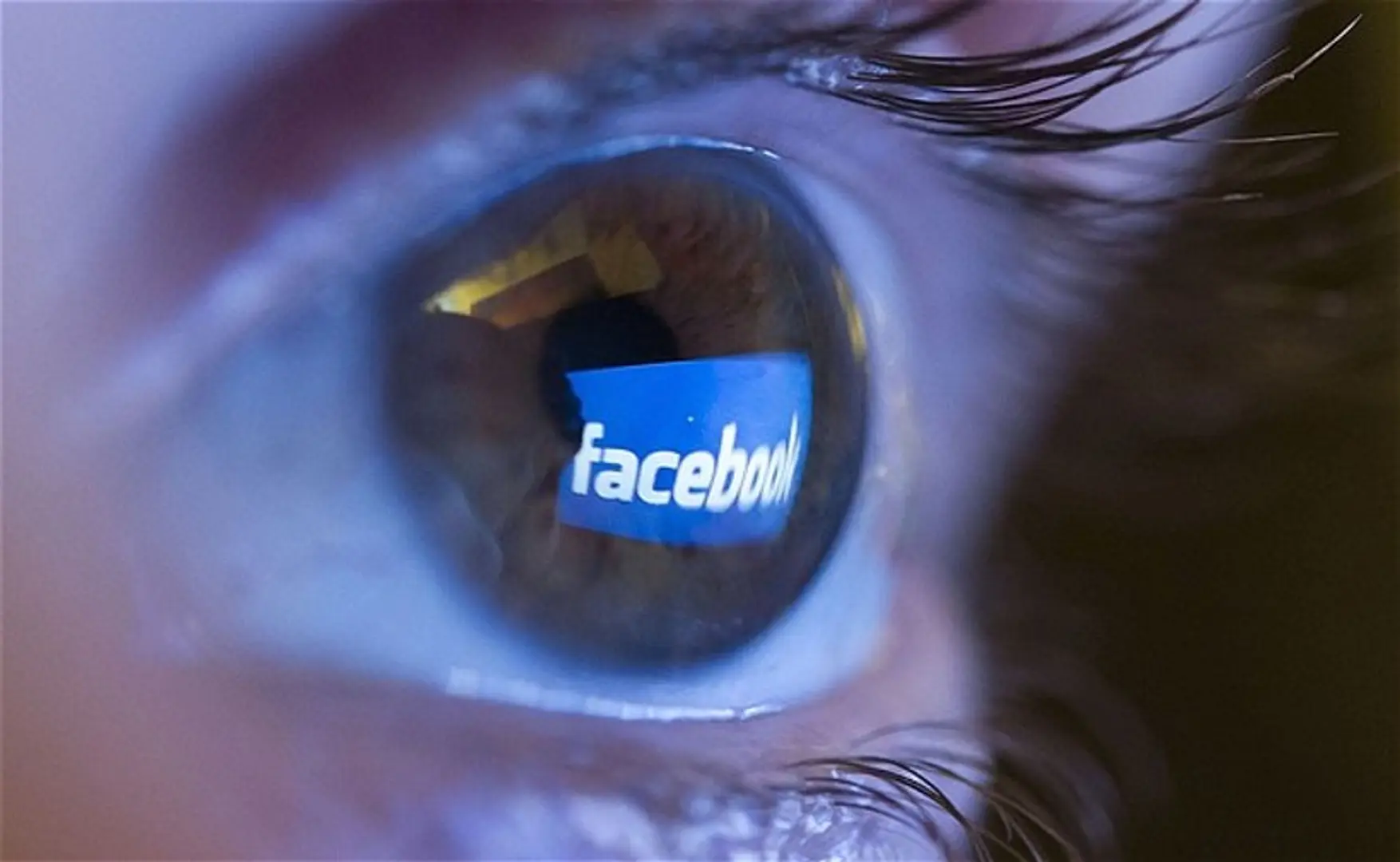 Skype videos teach human reactions to Facebook AI