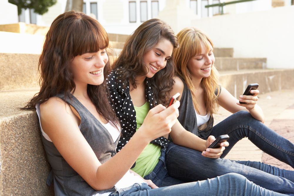 Smartphone addiction may signify a 'hyper-social' behaviour