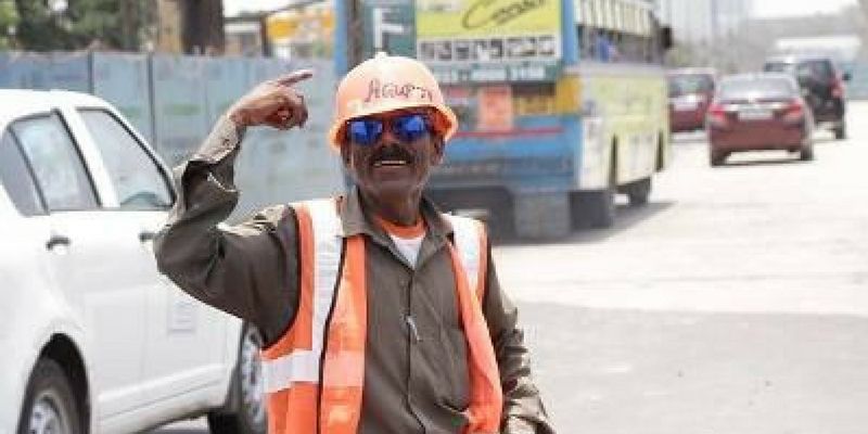 Meet this dancing cop from Kolkata who makes people smile