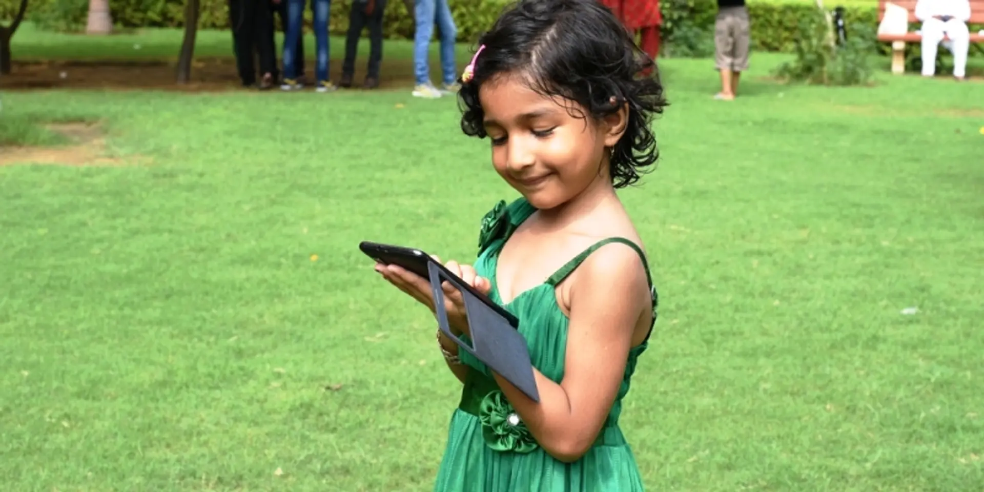 Tech giants want kids to curb screen time, but how?