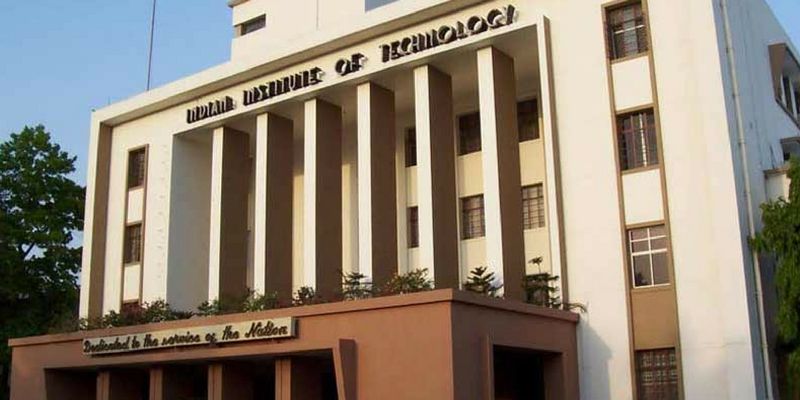 IITs to receive interest-free loans worth Rs 2k Cr