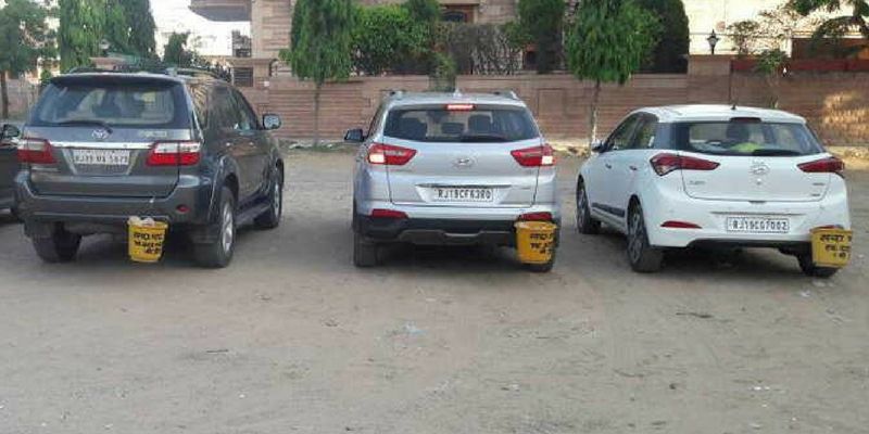Dustbins have been attached to cars in Jodhpur to ensure cleanliness and hygiene