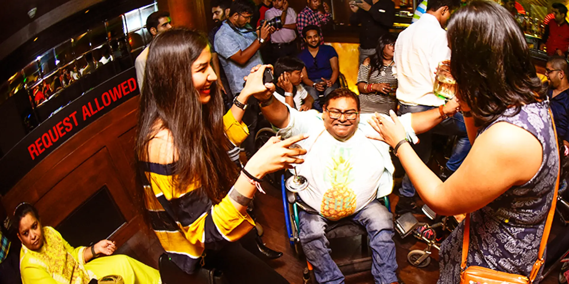 Inclov gives a taste of Delhi’s buzzing nightlife to the differently abled
