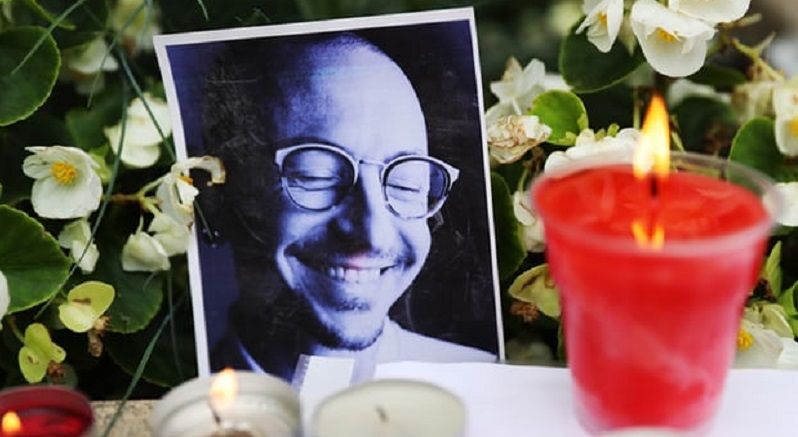 Linkin Park launches suicide-prevention site after Chester Bennington's death