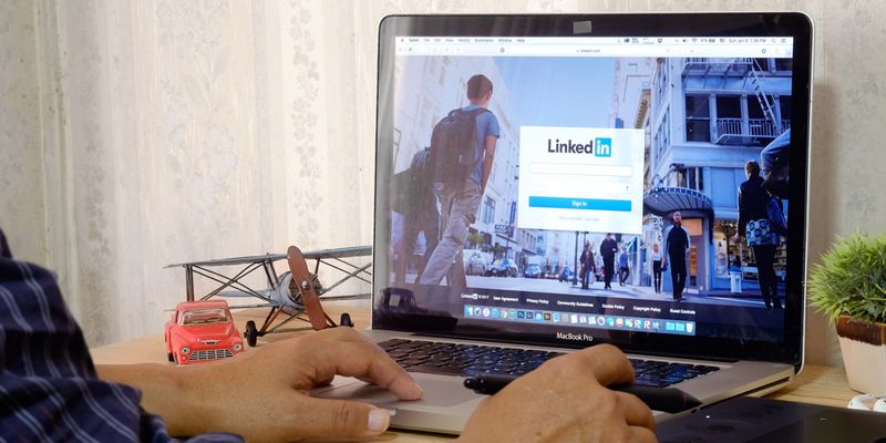 LinkedIn honcho offers tips on scoring greater traffic for your posts