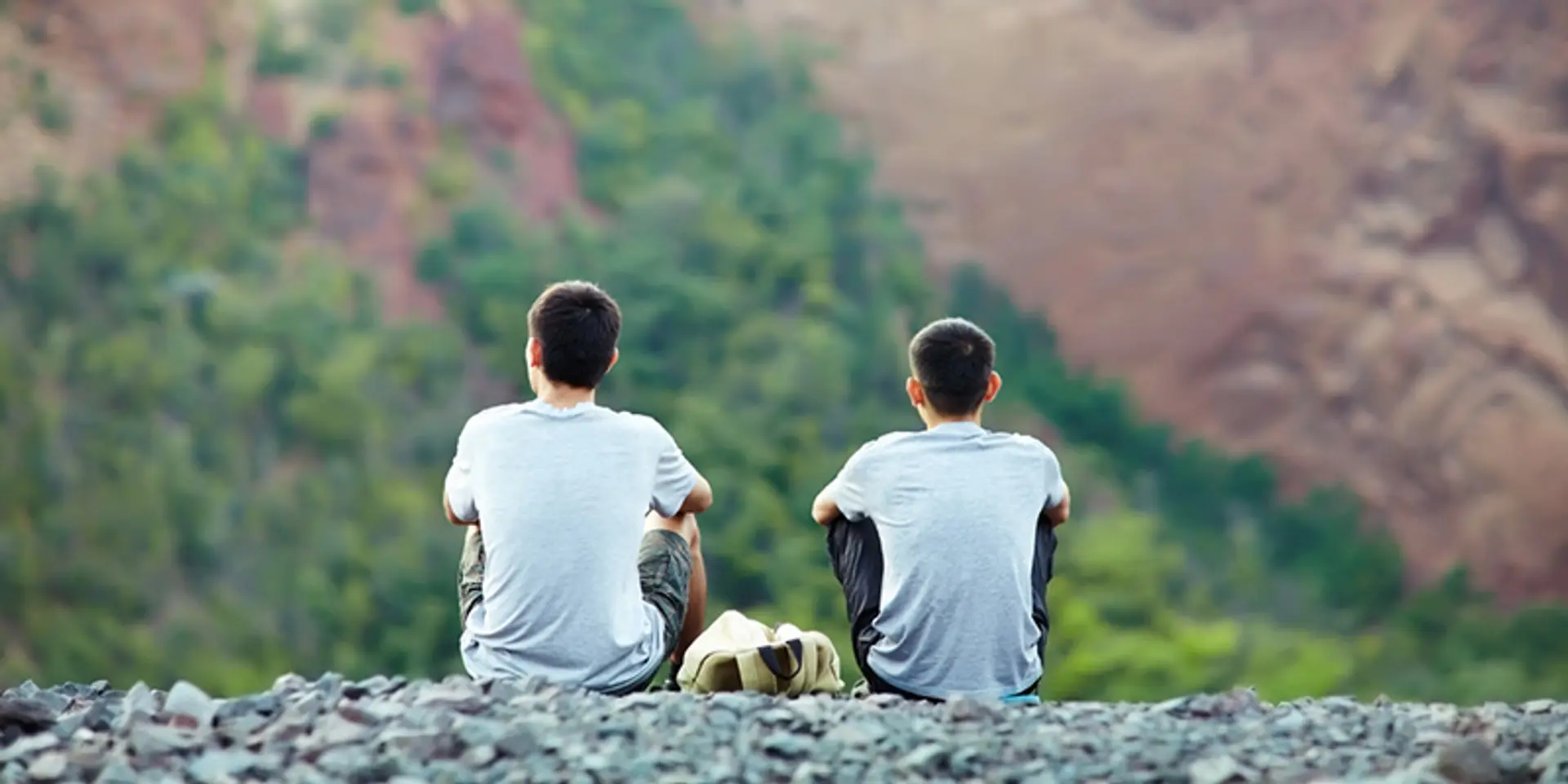 Making friends in a nomadic job can be tough, but necessary