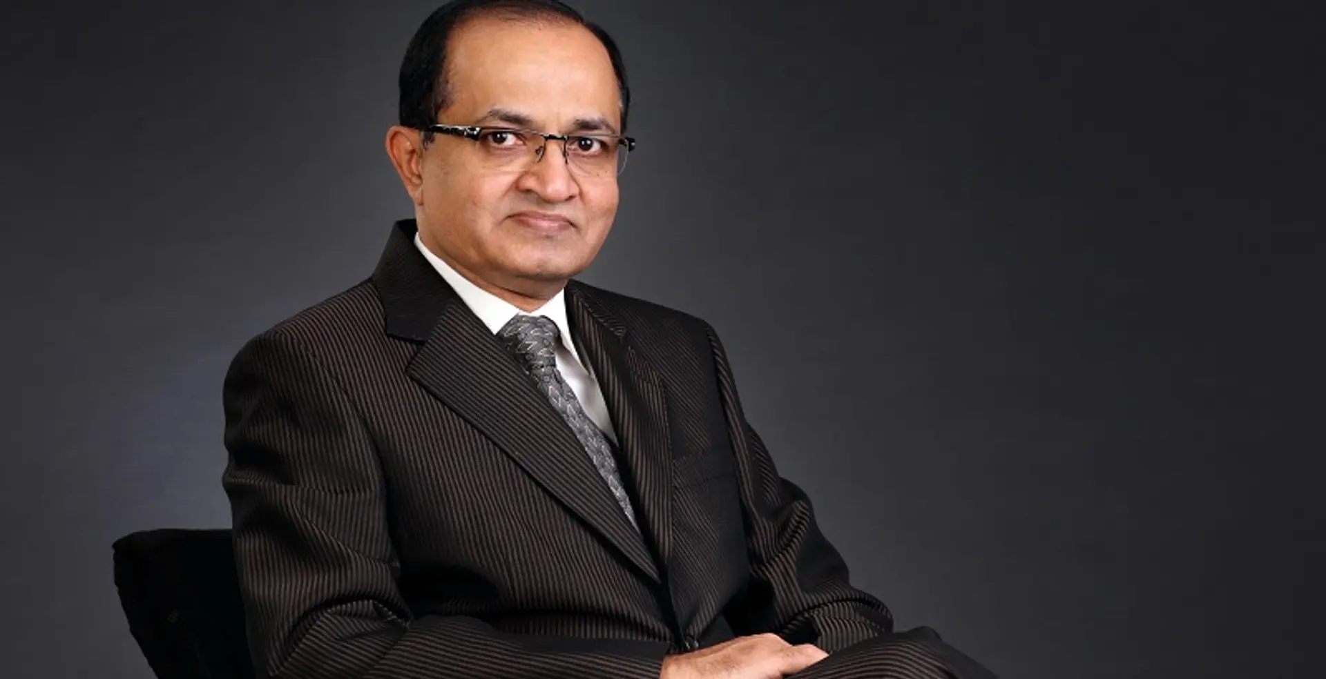 Building micro-enterprises within a large enterprise: the story of Pramati Technologies