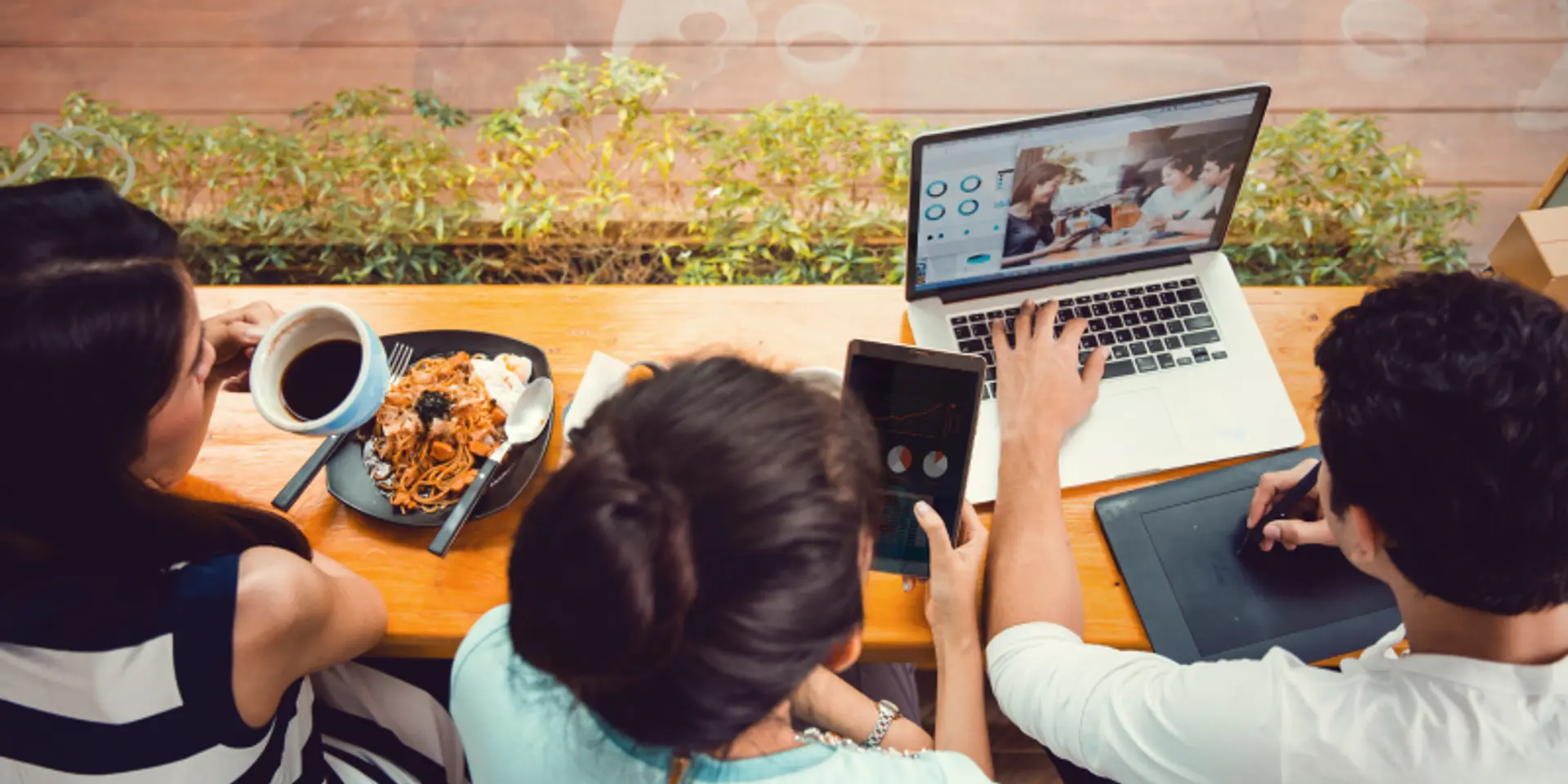 Sharing a bite with your colleagues helps more than you think