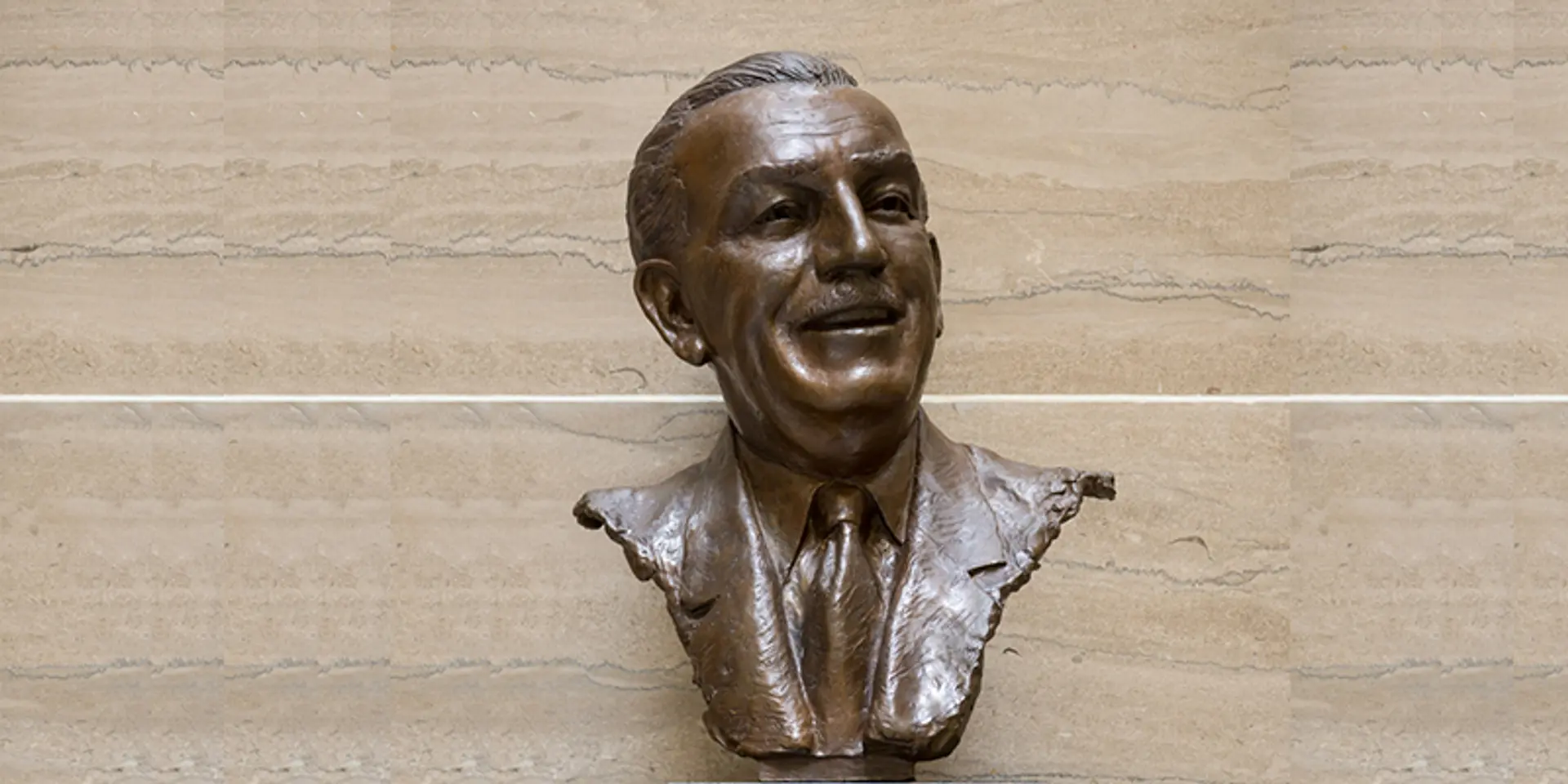 5 lessons every entrepreneur can learn from Walt Disney