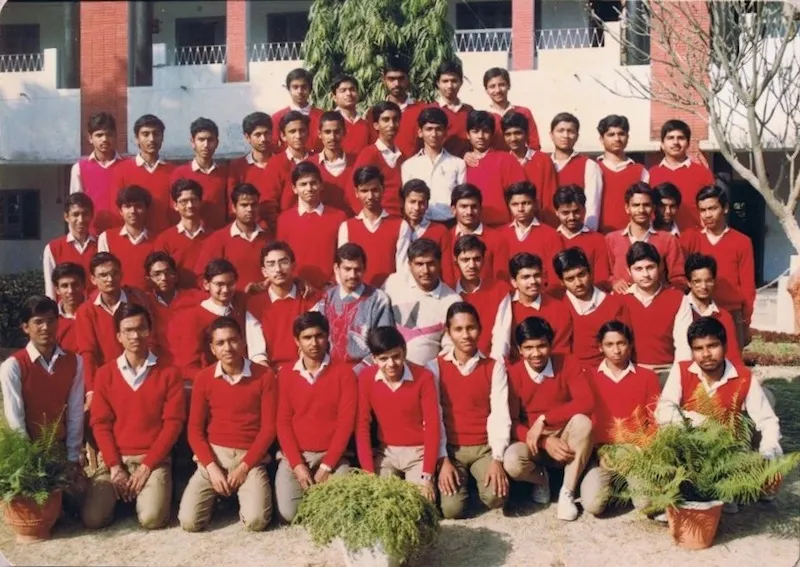 Class 12-A, Jan 1991, Pt. Deendayal Vidhyalay. Satish is the one without sweater