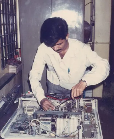 Kailash Katkar repairing Ledge Posting Systems